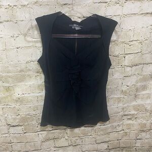 Per Se Black Sleeveless Ruffle Sweetheart Neck Zip Back Top